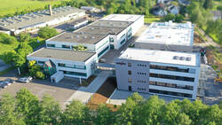 Sitz der EWM-Produktion und -Verwaltung